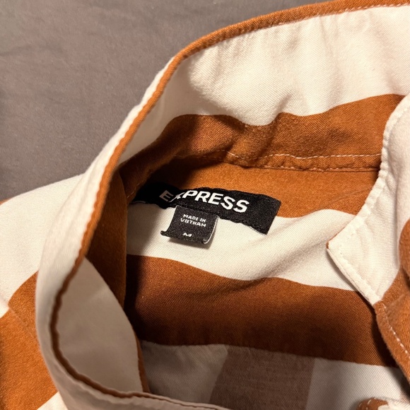 Express Men's Orange & White Vertical Stripe Short Sleeve Button-Up Shirt M - Picture 3 of 3